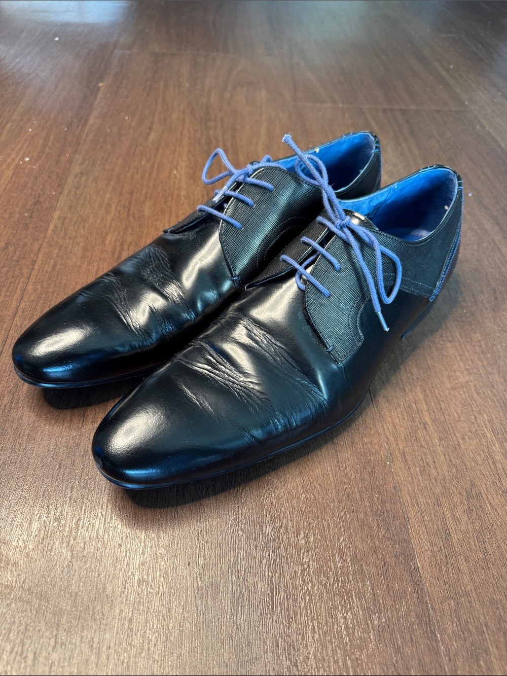 Ted Baker Black Leather Derby Shoes with Blue Lining and Blue Laces